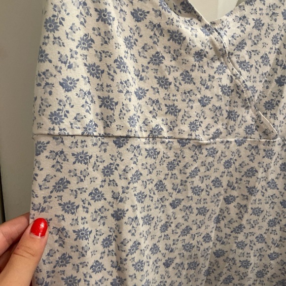 Hollister White and Blue Floral Mini Dress - Picture 2 of 5